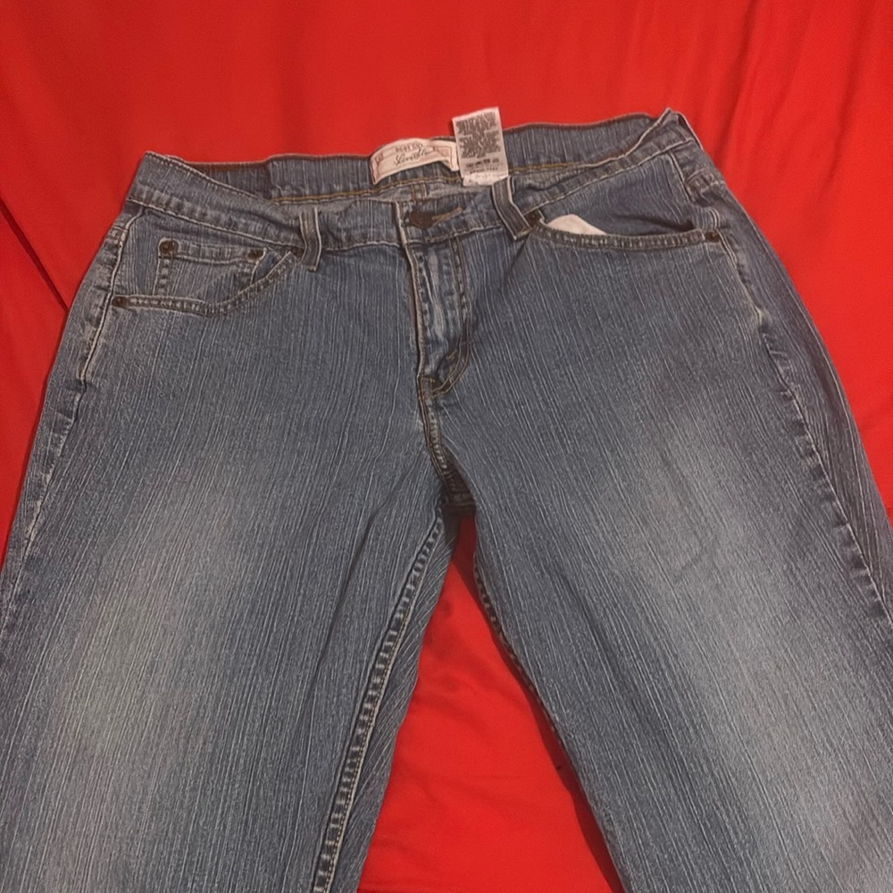 light wash denim levi strauss bootcut jeans